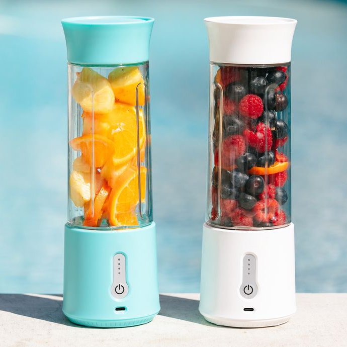 Portable Juicer Blender 6 Blades BPA Free Stainless Steel USB Charging Blender Powerful Battery Electric Blender