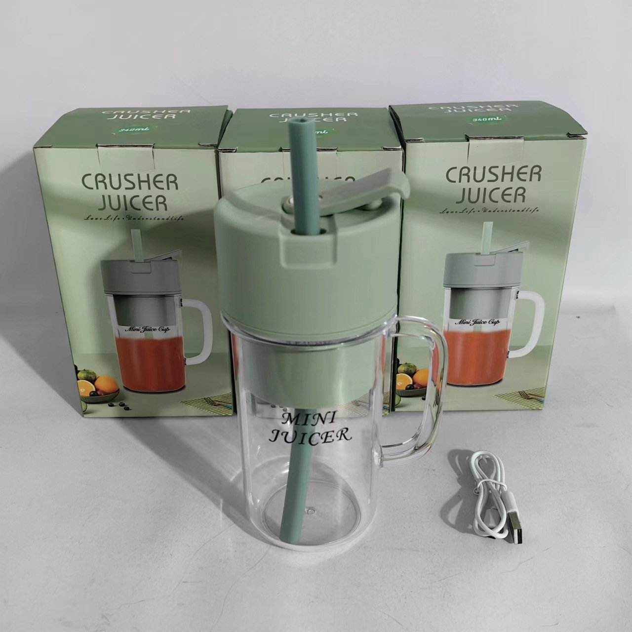 Portable Mini Juicer Blender Electric Juice Maker for Smoothies Milkshakes and Fruit Juices