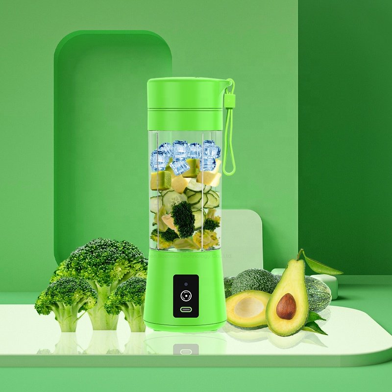 Portable Fruit Juicer Ice Smoothie Personal Hand Held Juicer Cup Plastic USB Portable Blender for Shakes
