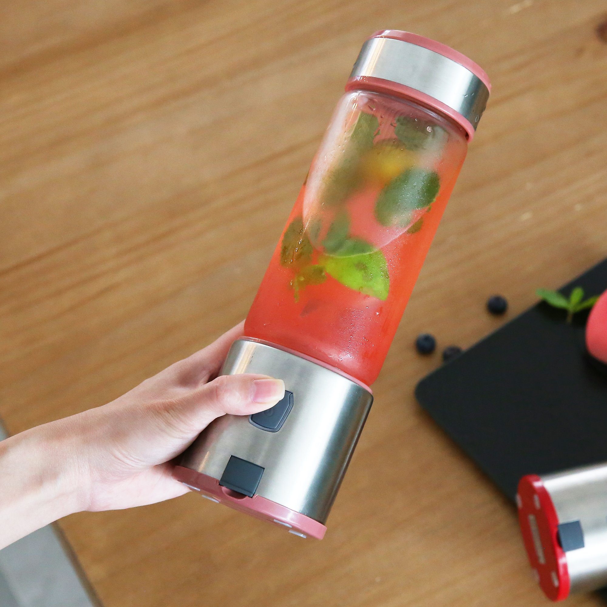 High quality factory prices stainless steel body usb juicer blender rechargeable mini blender portable blender