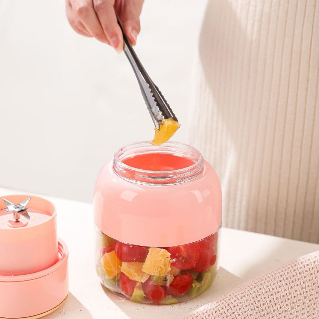 Portable Electric Fruit Juicer Home USB Rechargeable Smoothie Maker Juice Blenders Machine Sports Bottle Juicing Cup