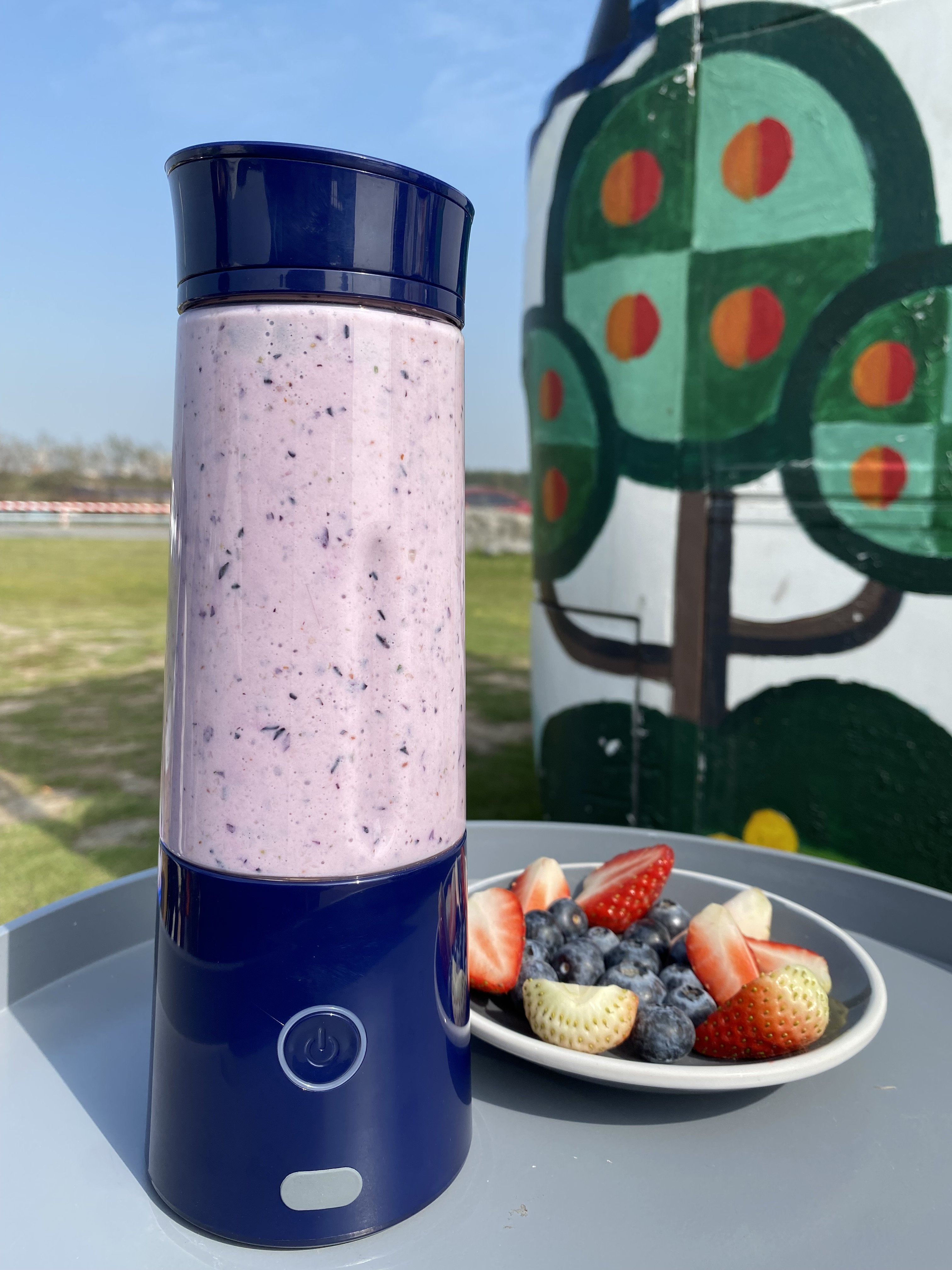 New design wholesale colorful travel glory usb rechargeable blender smoothie blender portable mini blender cup