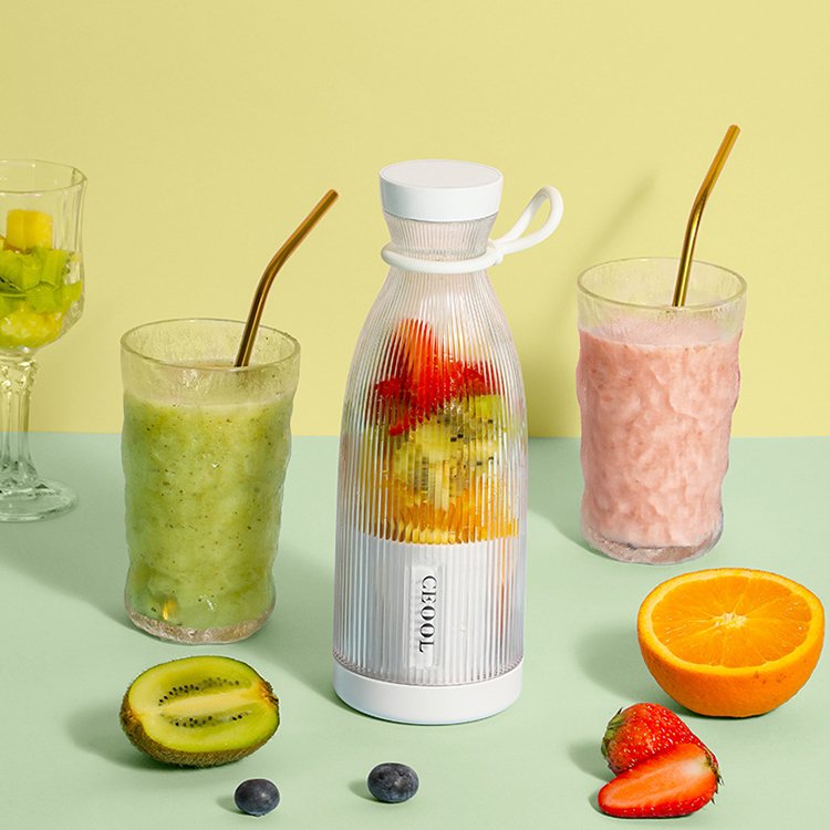 Newly Design household Portable 380ml USB Juicer Cup Household Fruit Mixer- Six Blades in 3D Juicer Blender