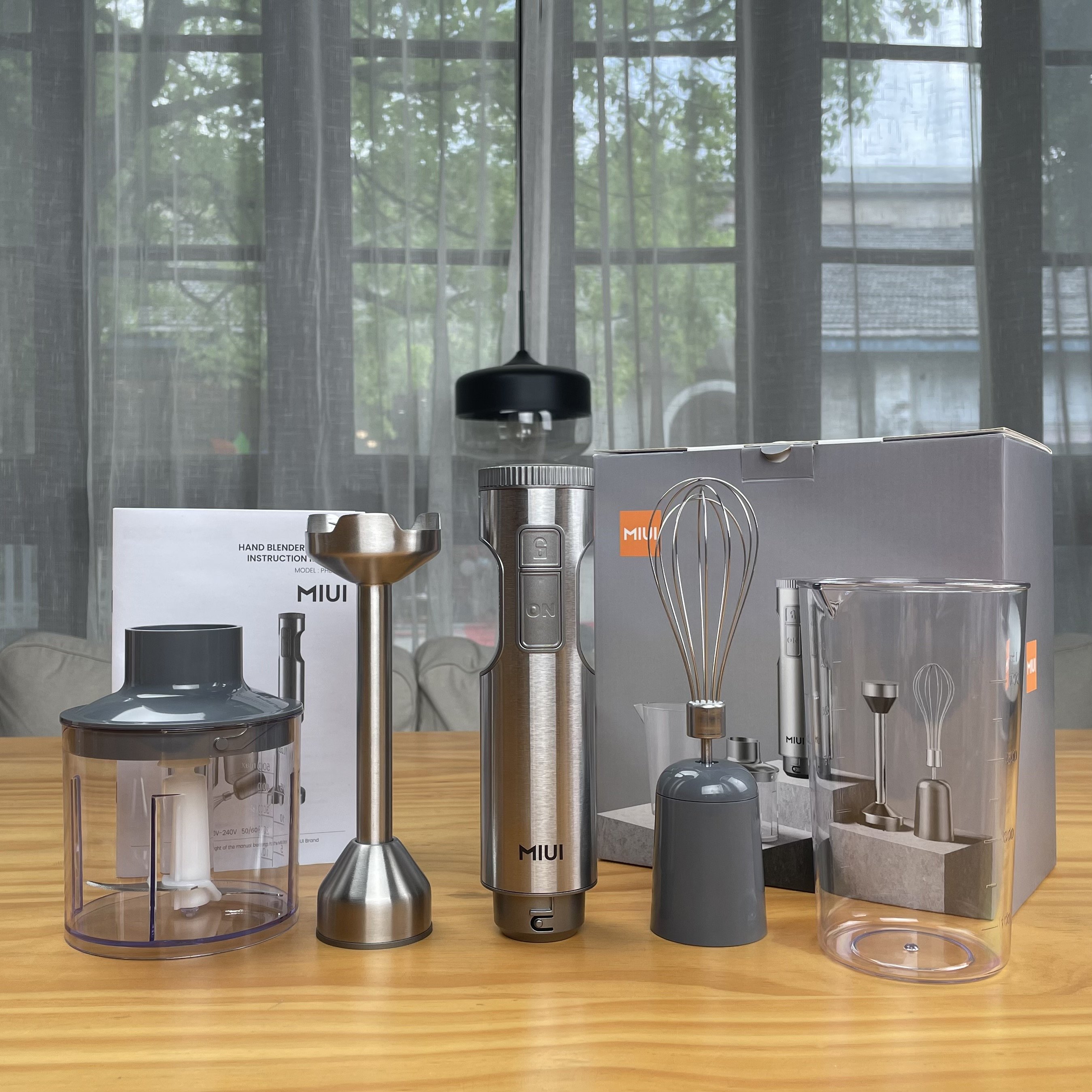 Hand Immersion Blender 1000W Powerful 4-in-1,Stainless Steel Stick Food Mixer,700ml Mixing Beaker,500ml Processor,Whisk