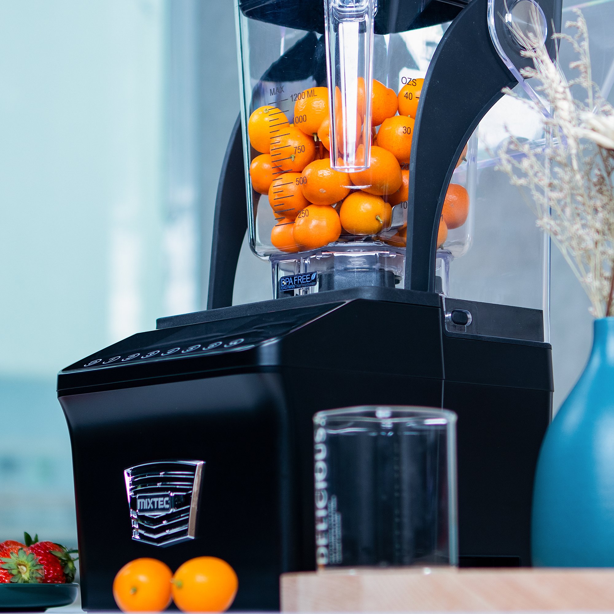 Heavy Duty Commercial Blender Quiet Low Noise Smoothie Blender And Mixer With Sound Cover