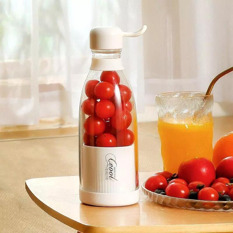 Drop shipping Blenders Rechargeable Fresh Juicer Machine USB Fruits Processor Mixer