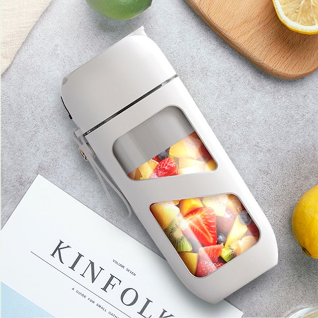 Portable Juicer with Vacuum Pumping and Straw large capacity portable blender wholesale
