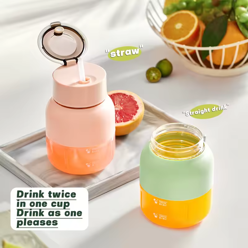 Portable Blender for Shakes and Smoothies Lid and Shoulder Strap Type-C USB Rechargeable BPA free Food and Juice