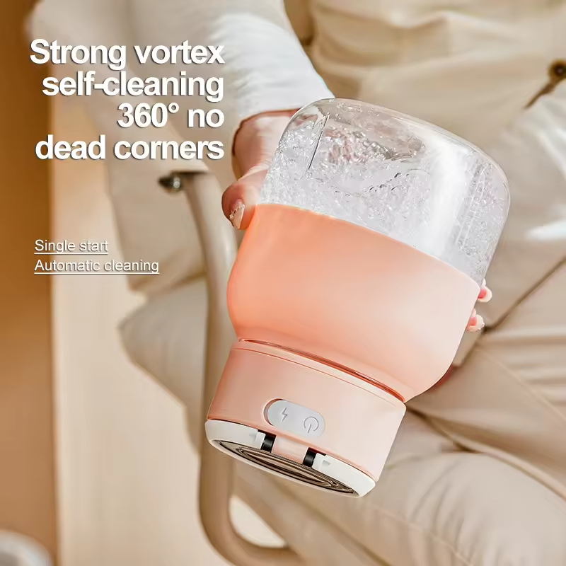 Portable Blender for Shakes and Smoothies Lid and Shoulder Strap Type-C USB Rechargeable BPA free Food and Juice