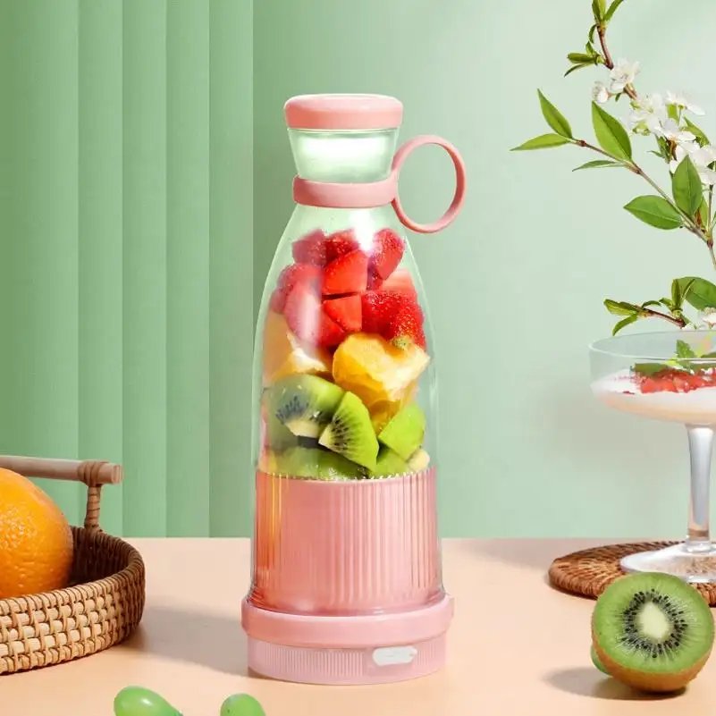 Electric Fresh Juicer Machine Milk Shake Wireless Charging Portable Blender Orange Juicer for the Office Home