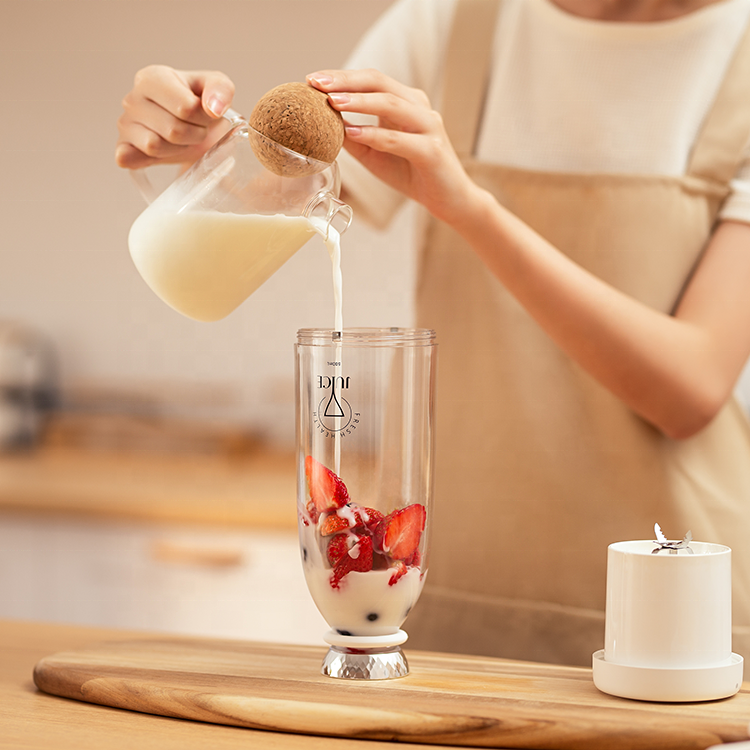 Best Price Rechargeable Juicer Blender 500ml big capacity Mini Mixer Strong Power Electric Usb Portable Juicer Blender