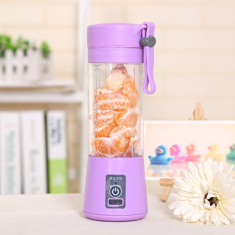 Wholesale Small Plastic Cup Portable Mini Juicer Blender Commercial And Home Use