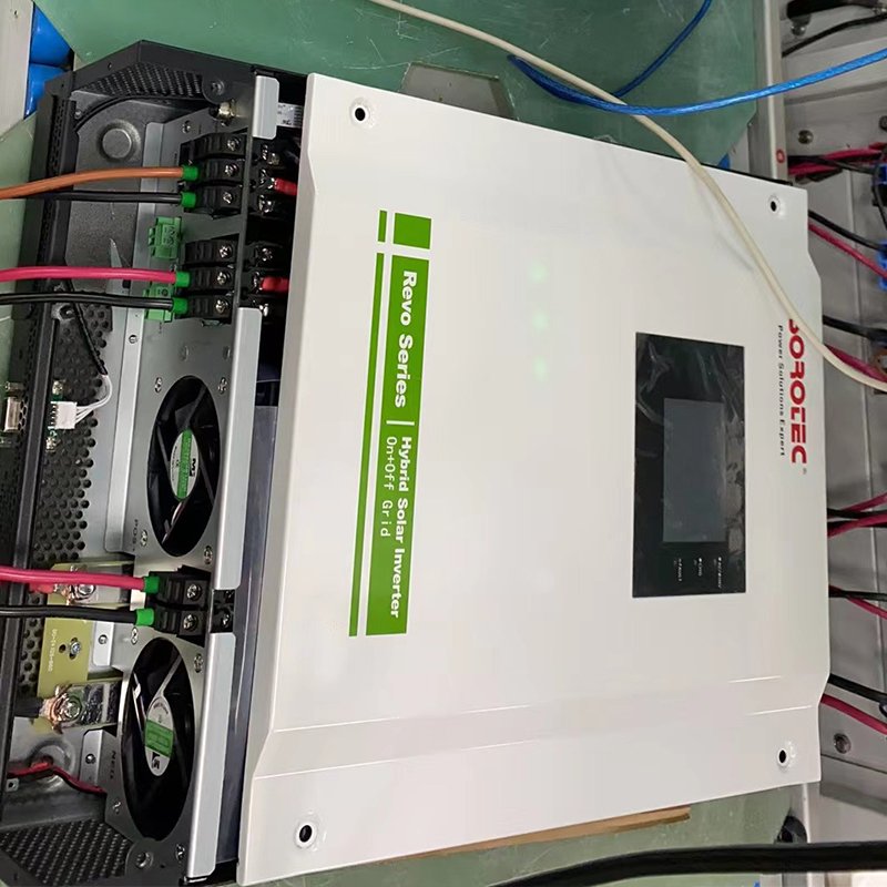 Sorotec On Off Grid Inverter 5500W with MPPT Solar Charger Pure Sine Wave 48V REVO II 5.5k-48 Inverter