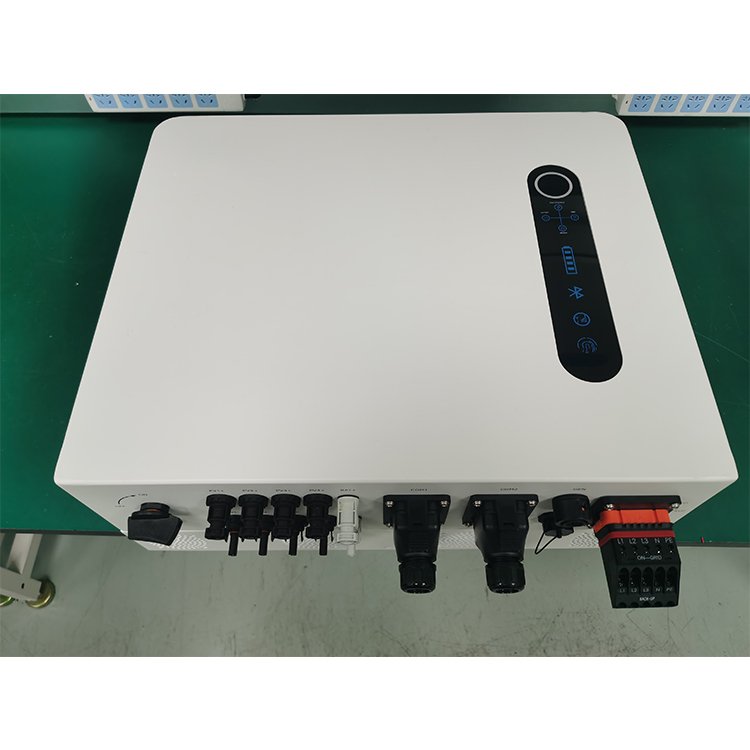 IP65 12KW 3 Phase Hybrid Solar Inverter 12 KW 12KW DC To AC 3 Phase Mppt Pure Sine Wave Solar Hybrid Inverter