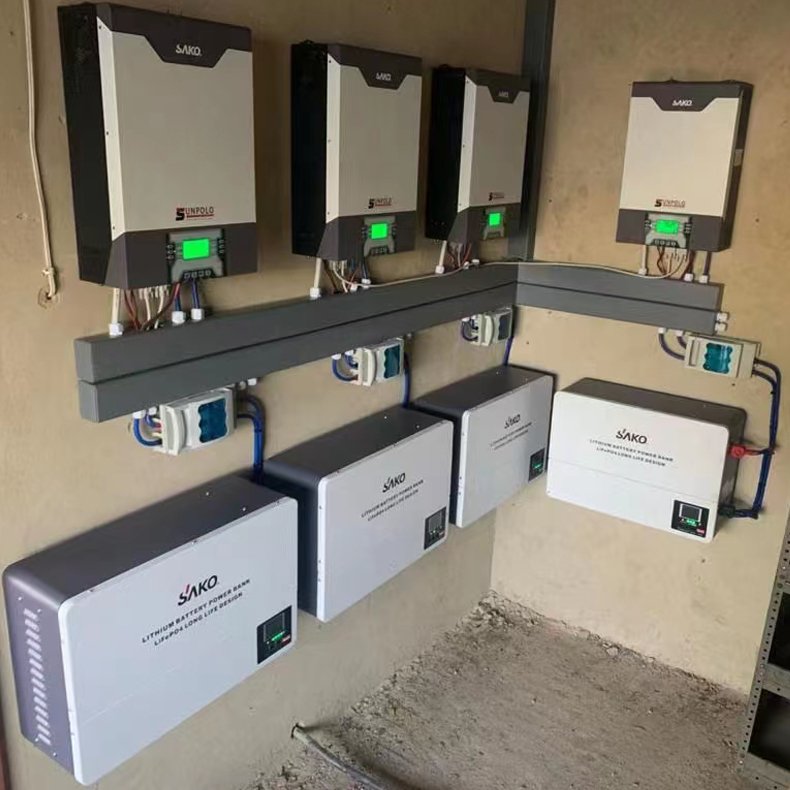 High Efficient Sako Sunpolo 3kw 5kw On Off Grid MPPT hybrid Solar Inverter for home solar system