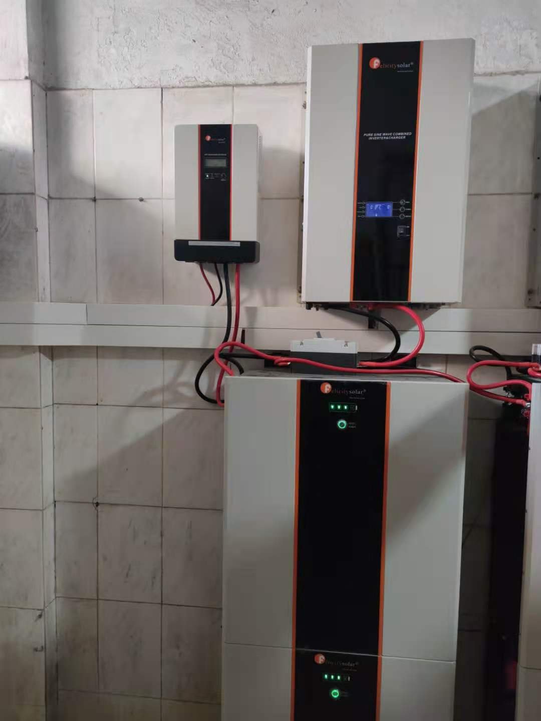 Felicity 2024 String inverter 1.5KVA 12V 50 60HZ Pure sine wave solar inverter use