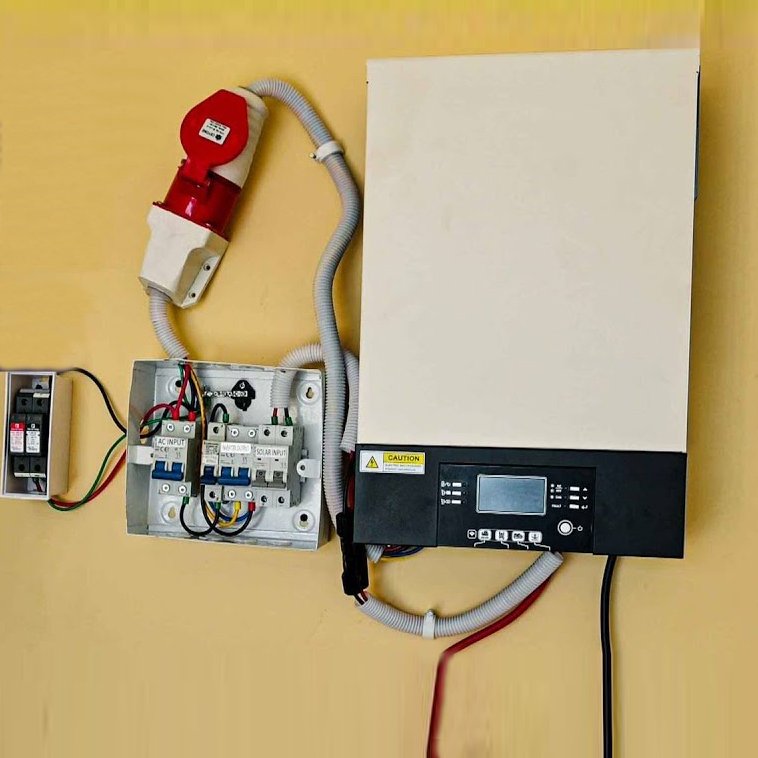 InfiniSolar VII 6KW split phase 110vac/220vac Solar storage Inverter parallel 9units Built-in WIFI and 450V PV input
