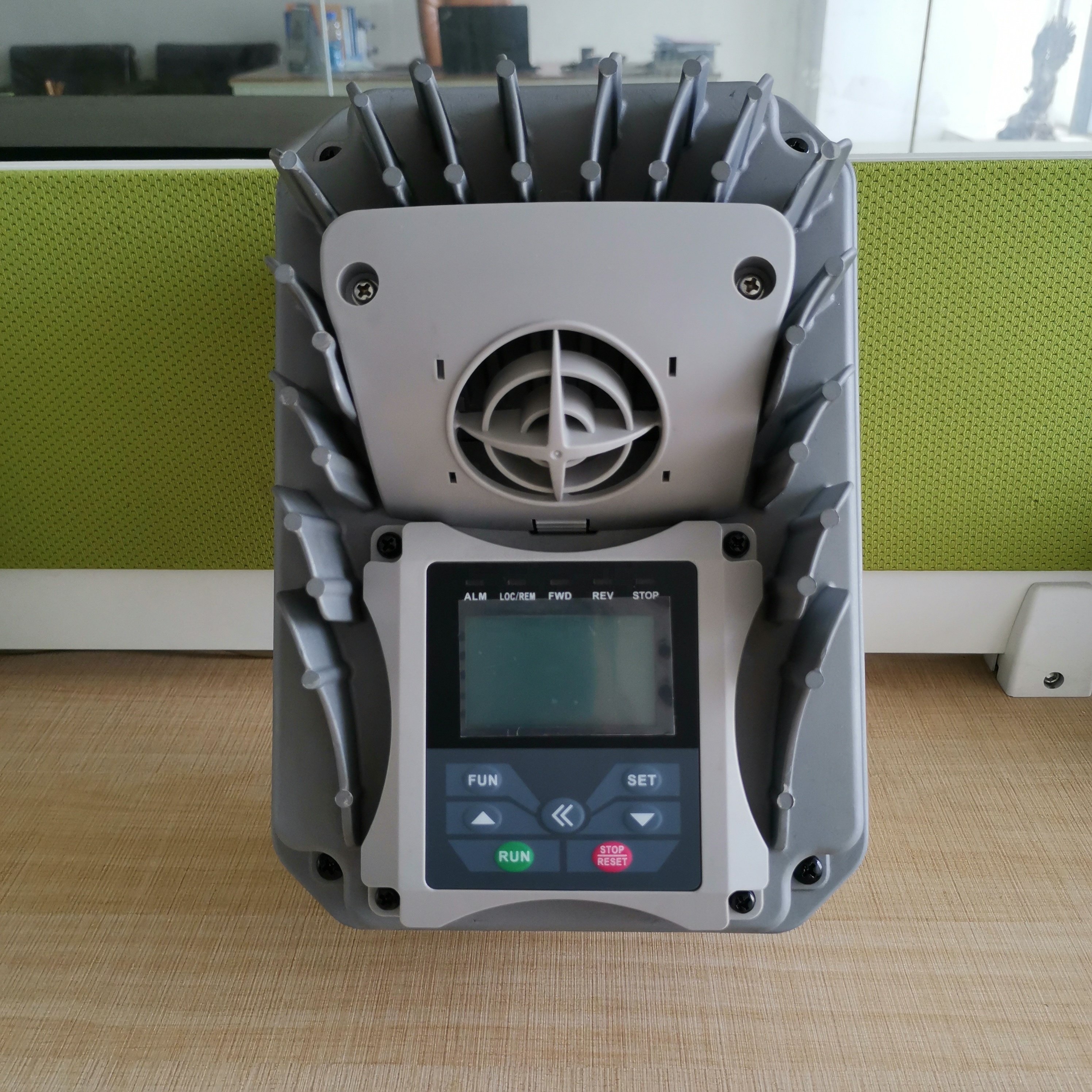IP66 protection frequency converter EM30-0040T3 EURA Drives ac drive 400V/3PH 4KW inverter