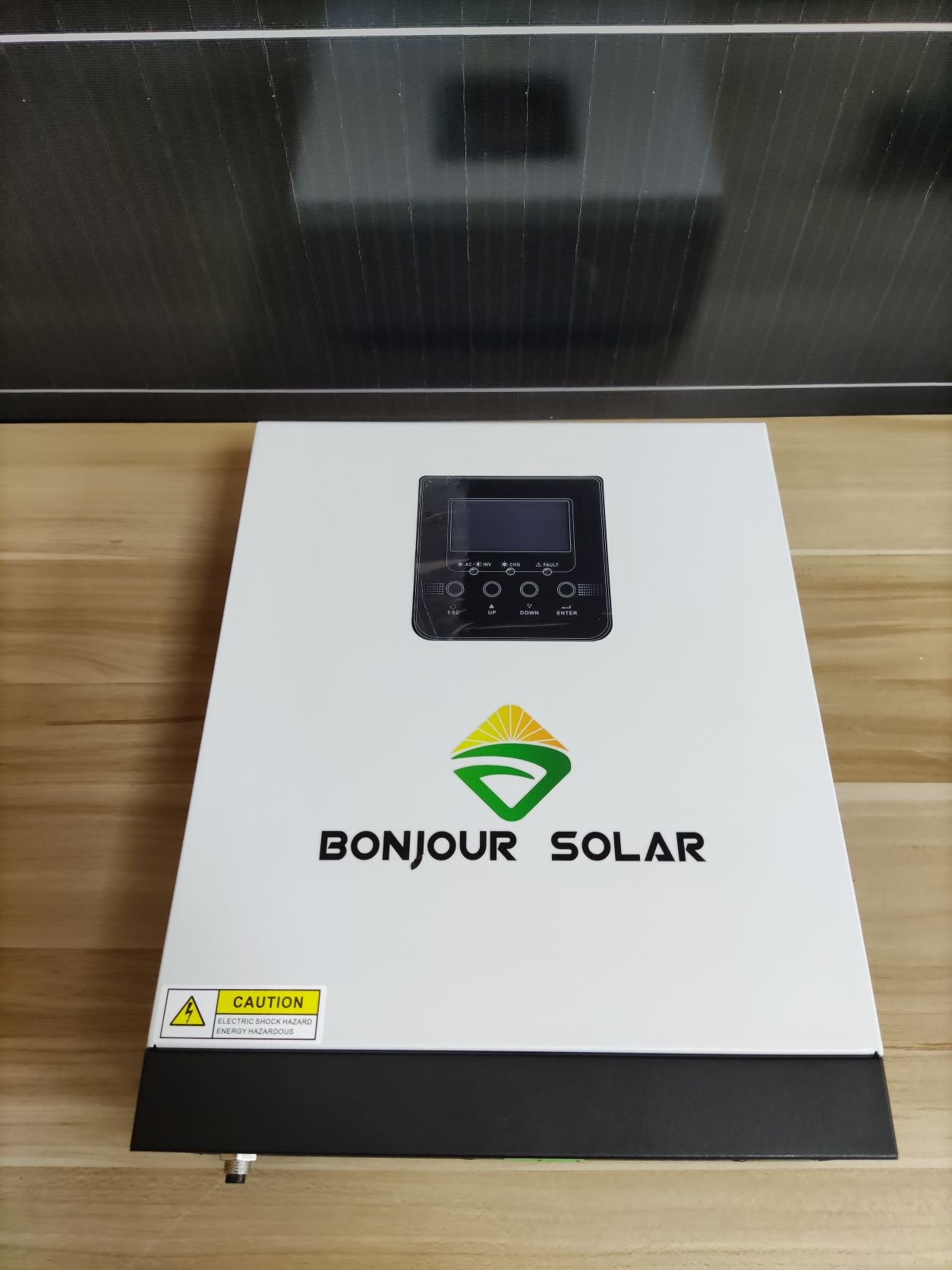 Bonjour Solar Good Price Solar Inverter With Mppt 24V Battery Good Design For Small Home Use Off Grid Solar System