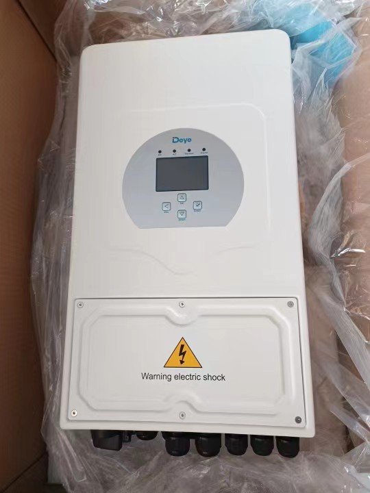 Deye solar inverter single phase 3kw 24V SUN-3K-SG04LP1-24-EU low voltage hybrid inverter for home use