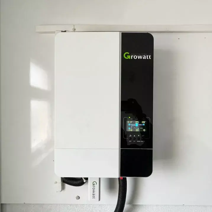 High Efficiency Growatt SPF 3500 5000 6000 ES Plus DC/AC Inverters Single phase Off-grid Energy Solar Inverter
