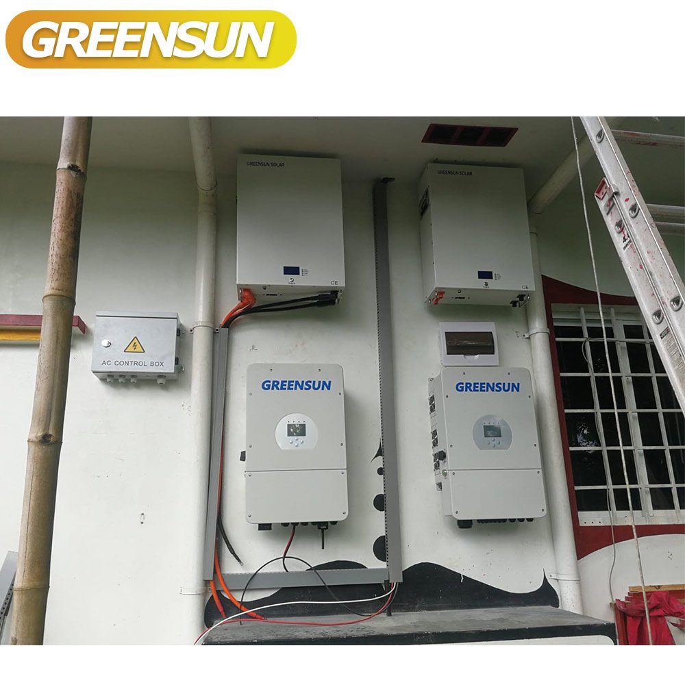 Solar Inverter Single Phase Deye 12Kw 14Kw 16Kw Hybrid Inverter SUN-12K-SG01LP1-EU With Mppt Trackers