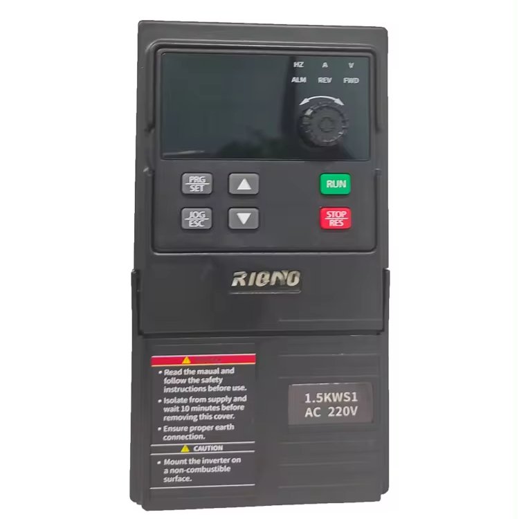 Factory price solar inverter 1.5kw vfd for water pump single phase vfd controller solar pump inverter