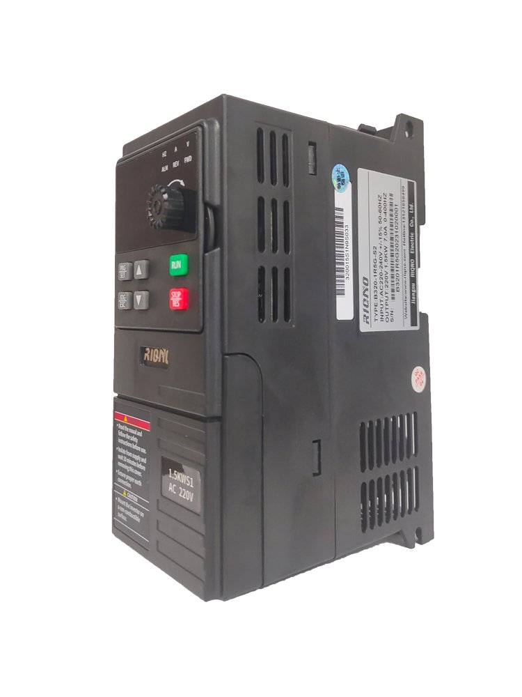 Factory price solar inverter 1.5kw vfd for water pump single phase vfd controller solar pump inverter