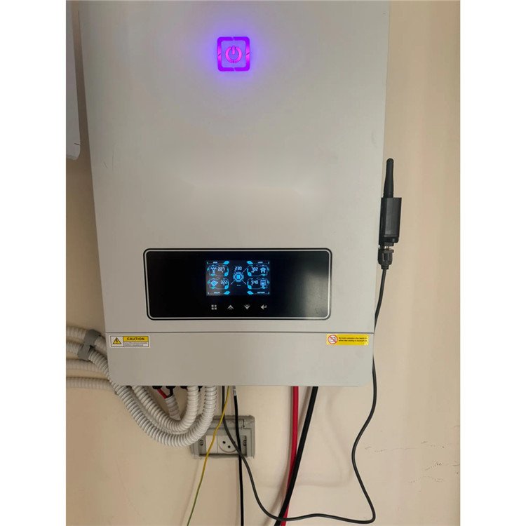 4.2KW 5KW 8.2KW 10.2KW Pure Sine Wave Solar Inverters On Off Grid Invertor 48V Hybrid Solar Inverter with MPPT