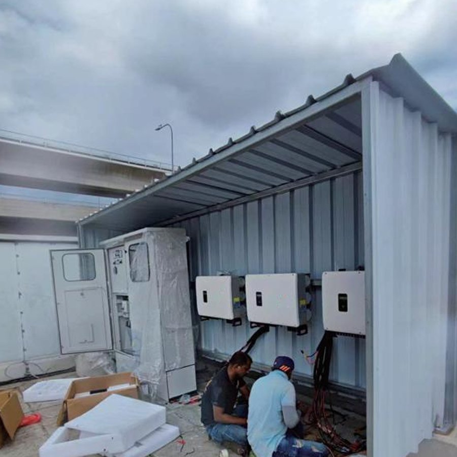 Pure sine wave Built-in dual MPPT 3kw 5kw 6.2kw hybrid solar inverter for solar power system