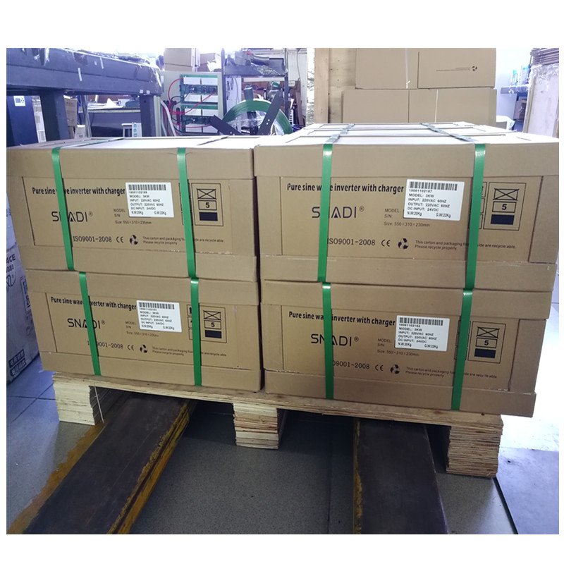 Top quality 2000w 3000w 5000w solar inverter Off grid low frequency with charger