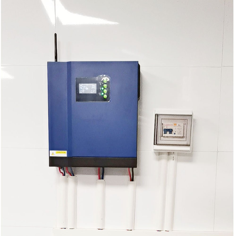 Pure sine wave portable power station 5KW MPPT Solar Inverter with Good Price