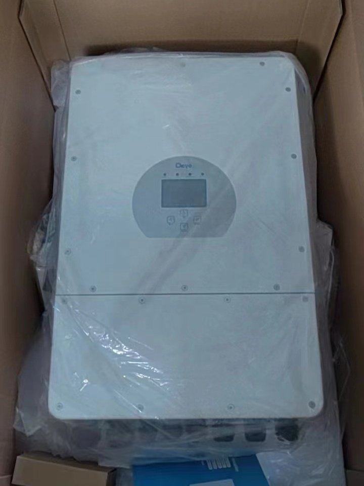 Deye Hybrid Solar Inverter 5KW 8KW 10KW 12KW Pure Sine Wave Frequency Three Phase Power Inverter For Solar System