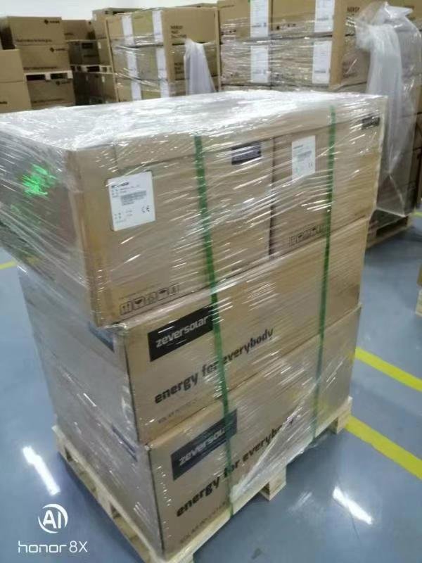 Zeversolar solar inverter 3kw 4kw 5kw single-phase and three-phase inverter 220v 230v 240v 380v
