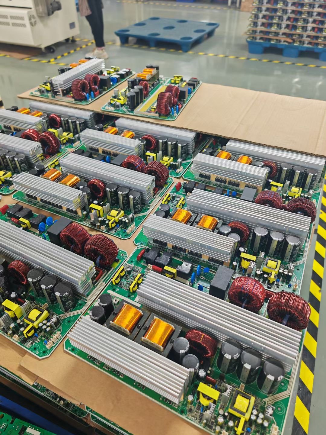 4200w Hybrid Inverter board Off Grid Inverter 220/230/240VAC Solar Hybrid Solar Inverter pcb with CE/ISO/RHOS Certification