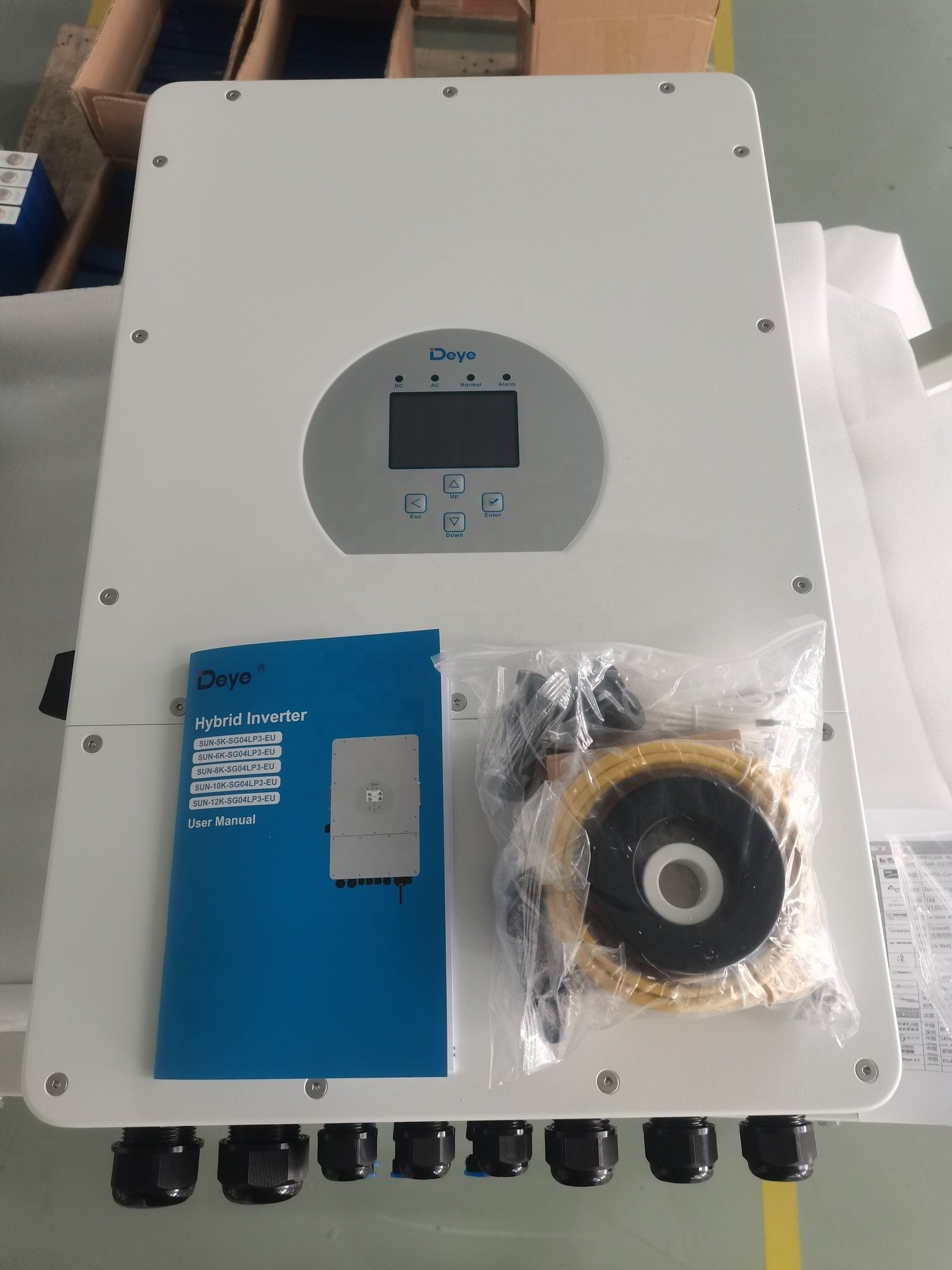 Deye Single Phase On And Off Grid Hybrid Solar Inverter 5KW 6KW 8KW 10KW 12KW Pure Sine Wave Power Inverter