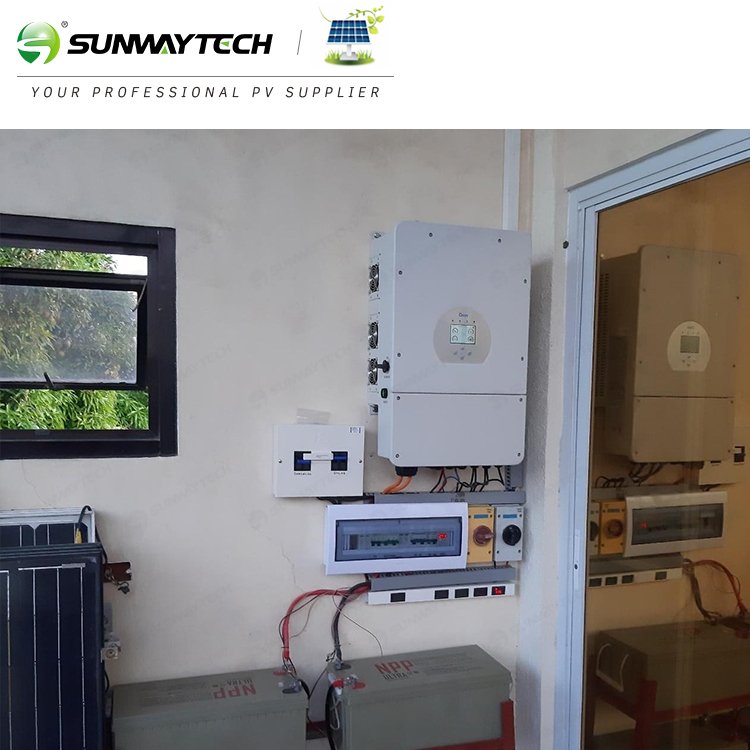 EU warehouse deye SUN-8K-SGO1LP1-EU single phase hybrid solar inverter