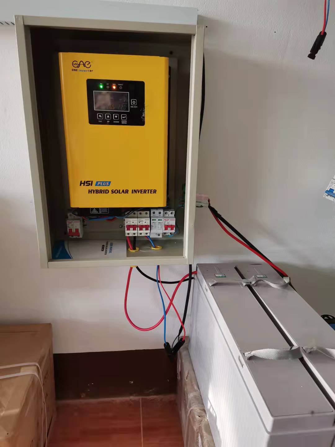 Pure sine wave hybrid inverter 1.2 kw inverter solar hybrid 24 v inverter