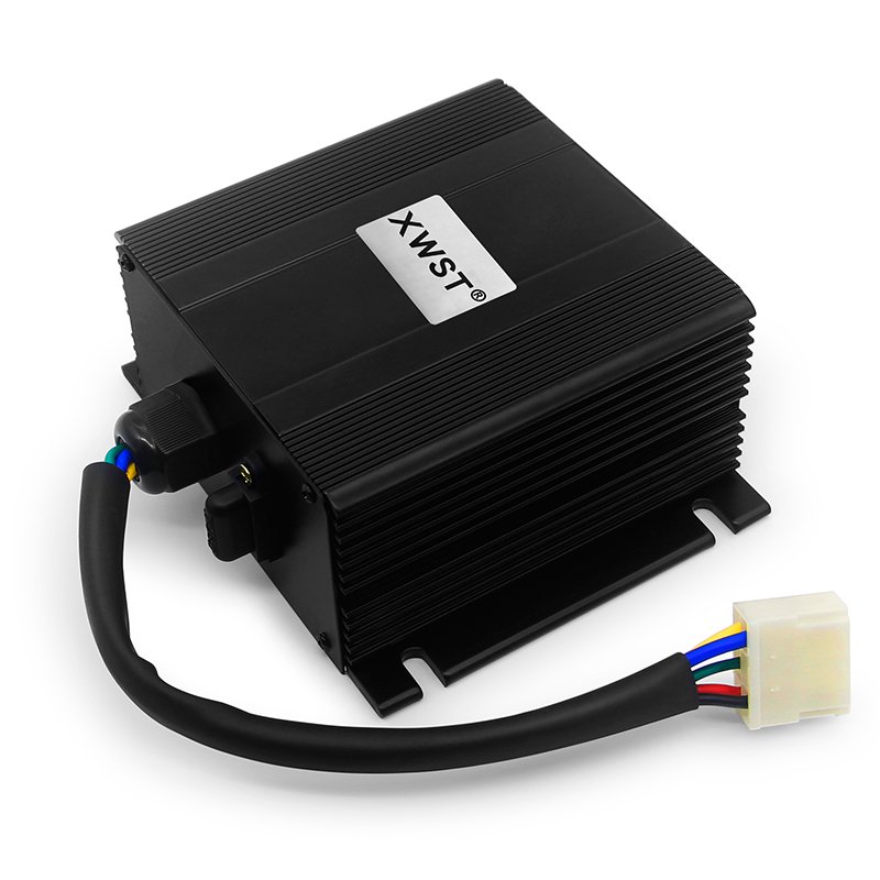 XWST Isolated DC DC Converter 42-90V 48V 60V 90V to 12V Voltage Regulator 2A-42A Step Down Buck Module for hybrid solar inverter