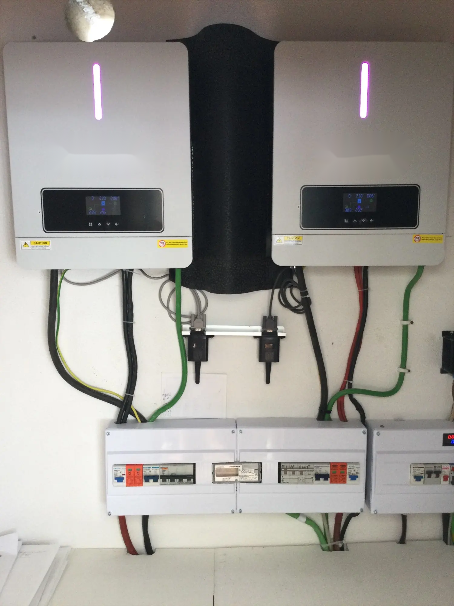 Hybrid Solar Inverter Power3.6KW 4.2KW 6.2KW with 24V 48V battery charger PV input 60V-450V dual AC output 220V 240V Inverter