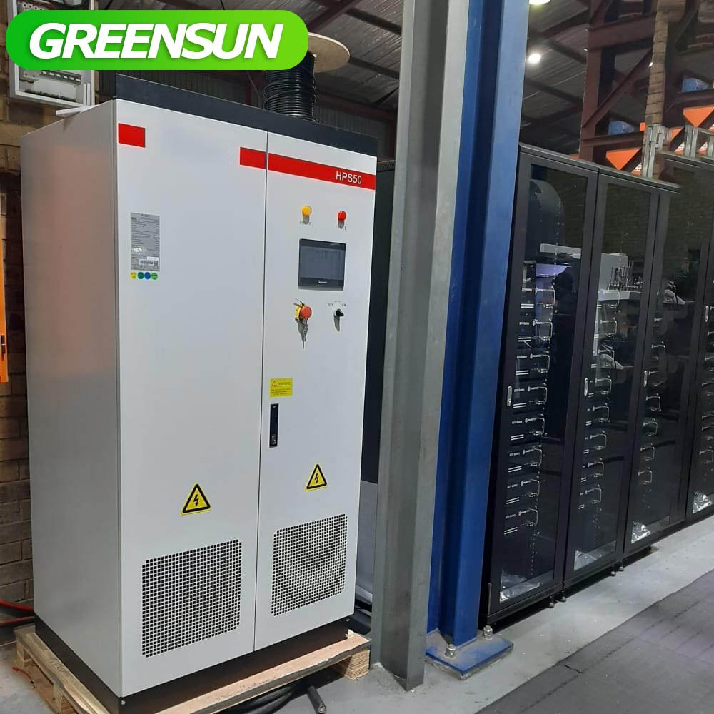 Large Solar Inverter Hybrid AC DC Inverters 30KW 50KW 100KW 120KW 150KW Factory Farm Hotel Use Inverter