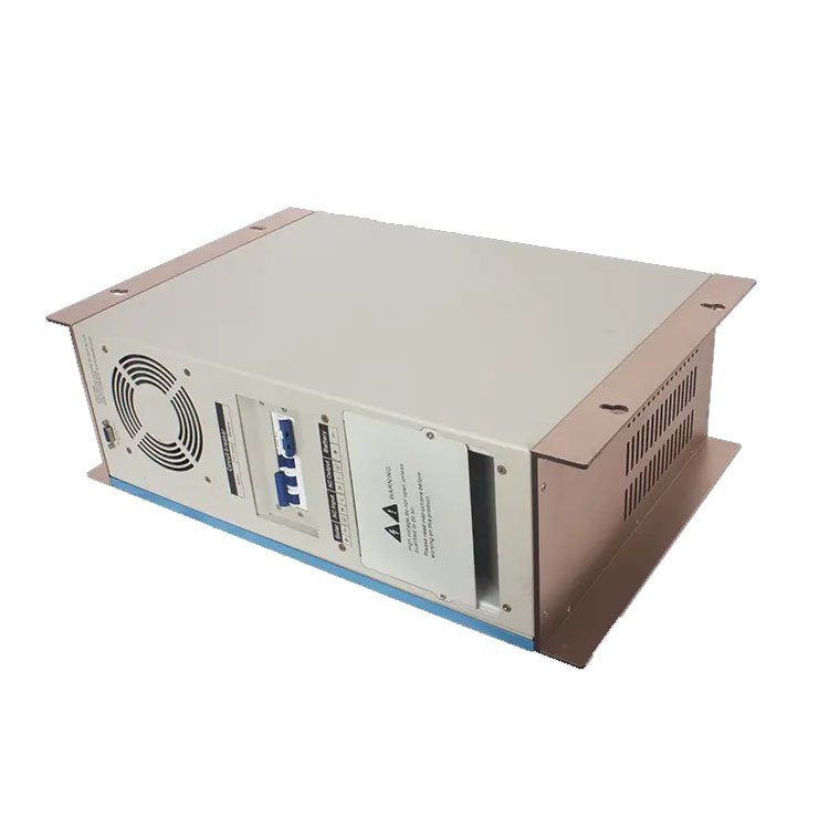 Off Grid hybrid solar inverter 0.3-6KW PWM system solar inverter solar charge controller battery pack