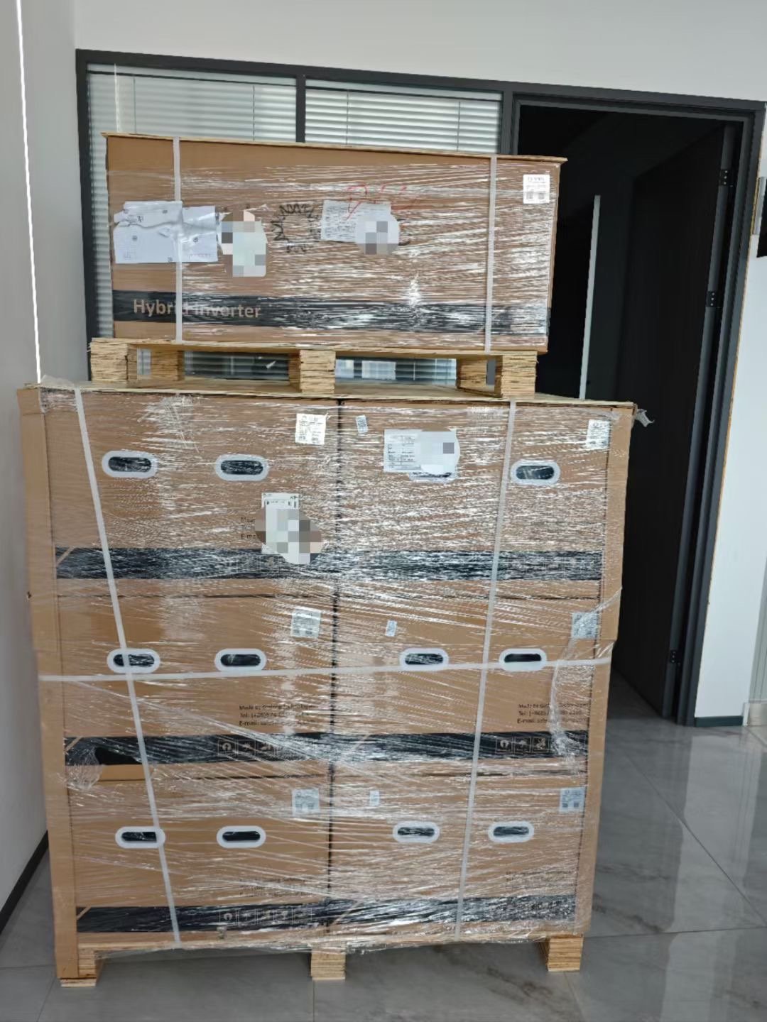 Factory Direct Sale Solis Inverter On-Grid 100kW 110kw Three Phase Solar Inverter In Stock