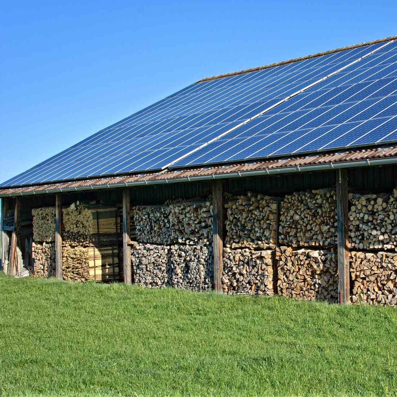 GOODWE BTC 50-100kW 50KW 60KW 70KW 80KW 90KW 100KW Three Phase GW50K-BTC Hybrid Solar Inverter