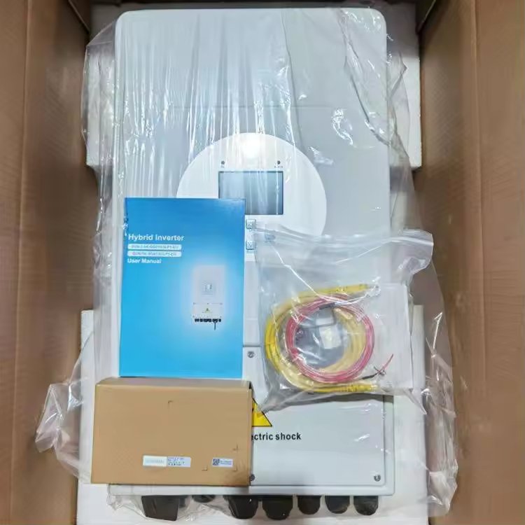 new model 5kw 6kw 8kw 10kw 12kw deye 3 phase hybrid inverter sun-12k-sg04lp3-eu off grid solar inverters