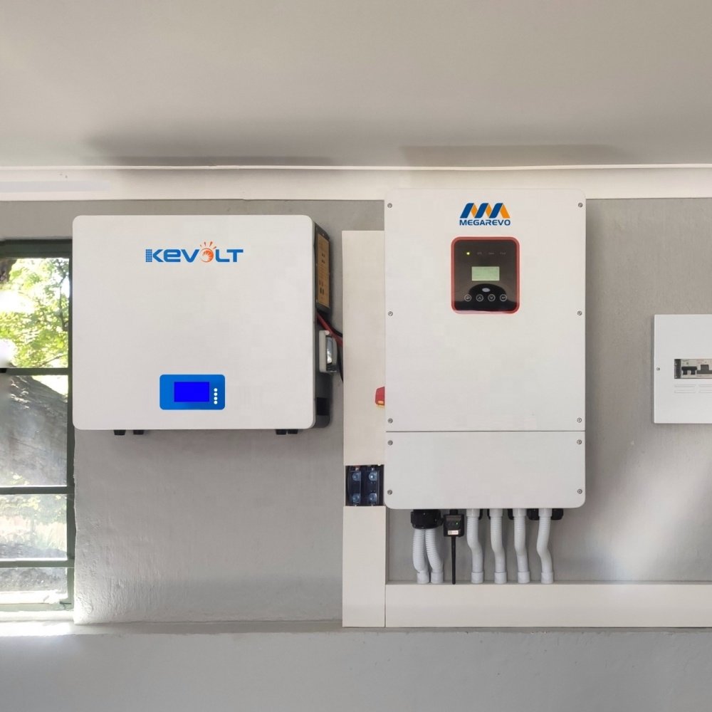 MEGAREVO Hybrid Solar Inverter 5KW 6KW 8KW 10KW Pure Sine Wave Frequency Split Phase Power Inverter For Solar System