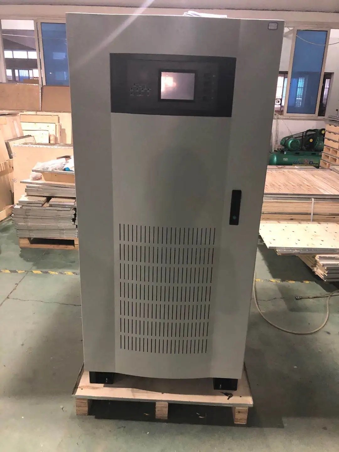 3 Phase solar Inverter 200KVA 160KW off grid inverter with Digital Control