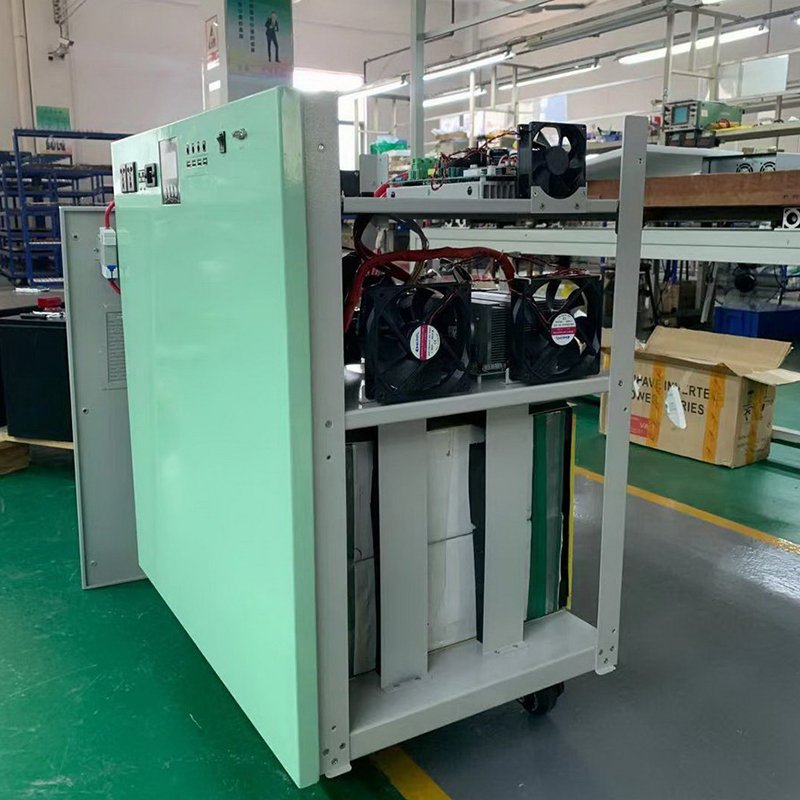 MPPT solar inverter smh3kw24v pure sine wave inverse control integrated solar charging and discharging controller