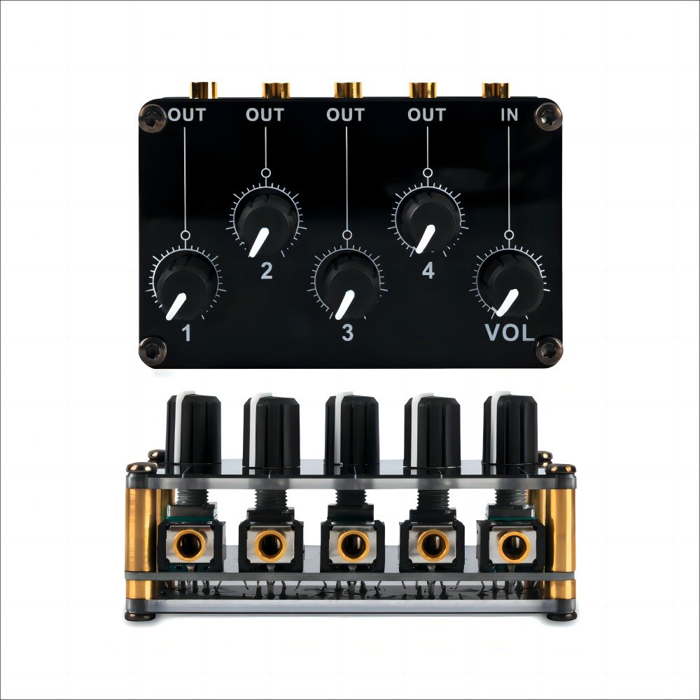 4 Channel Mini Stereo Mixer Line Mixer for Live Studio Recording Portable Audio Sound Card Sound Mixing Console Audio Mixer