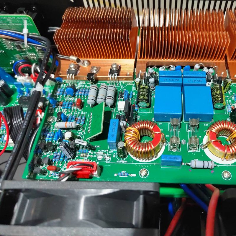 cheap price two channel 1000w*2 powerful DJ audio sound music equipment power amplifier indoor